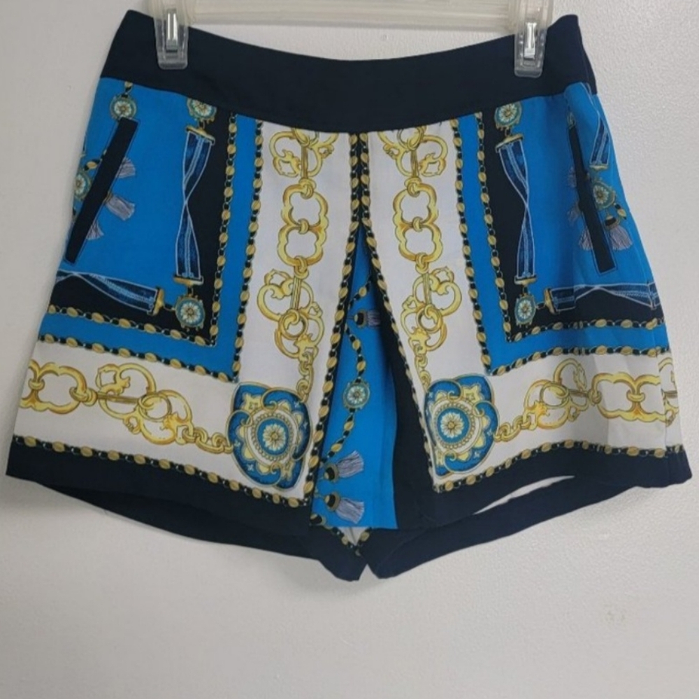 classY CACHE skort with stunning baroque detail